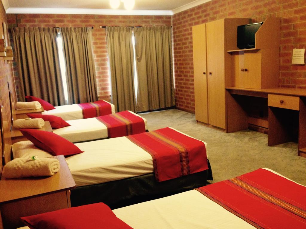 Pooraka Motor Inn Værelse billede